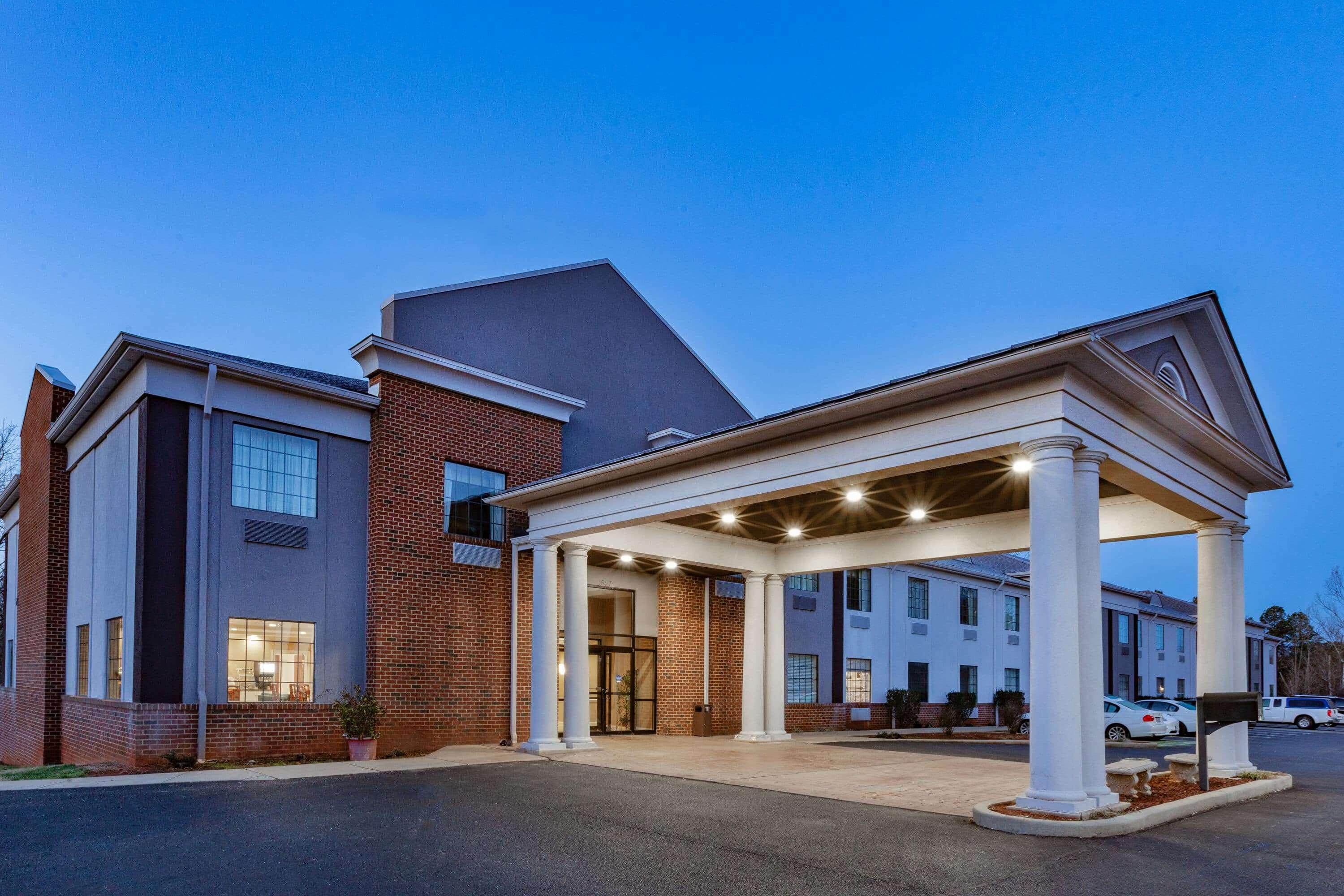 Days Inn By Wyndham Alta Vista Altavista Exteriör bild